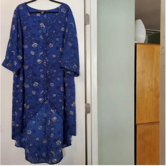 Torrid Blue Floral Chiffon High Low Tunic Top - Picture 3 of 7